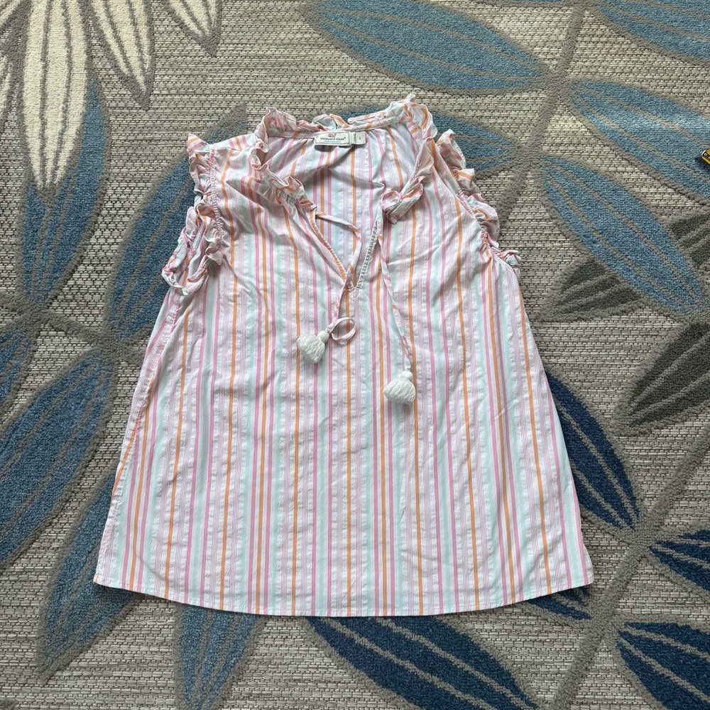 Vineyard Vines Women’s Performance Harbor Ruffle Popover Top Neon‎ Rosa Sz Small